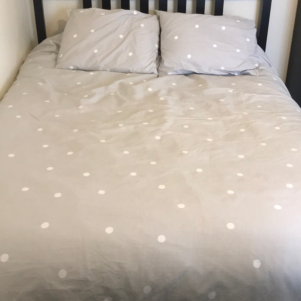 Kate spade Queen comforter + sham set